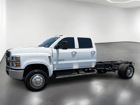 Photos of 2022 Chevrolet Silverado 5500HD Work Truck for sale in Monroe, NC at Brandon Reeves Auto World