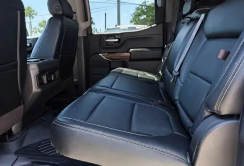 More photos of 2020 Chevrolet Silverado 1500 LT Trail Boss at Brandon Reeves Auto World, NC