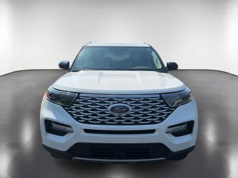 Photos of 2022 Ford Explorer Platinum for sale in Monroe, NC at Brandon Reeves Auto World