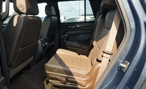 More photos of 2021 GMC Yukon Denali at Brandon Reeves Auto World, NC
