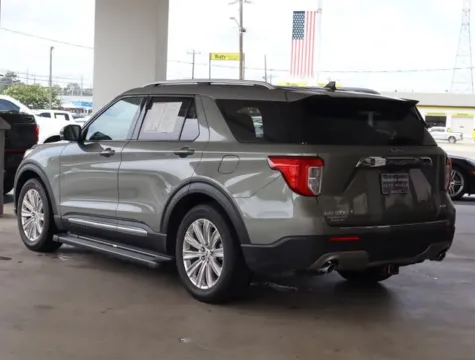 More photos of 2020 Ford Explorer Limited at Brandon Reeves Auto World, NC