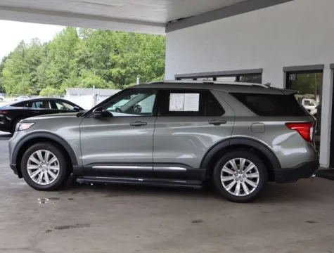More photos of 2020 Ford Explorer Limited at Brandon Reeves Auto World, NC