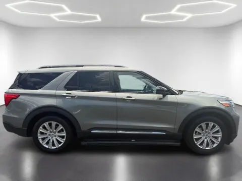 More photos of 2020 Ford Explorer Limited at Brandon Reeves Auto World, NC
