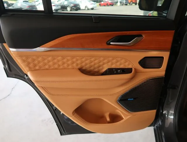 2022 Jeep Grand Cherokee Summit Reserve - Photo 37