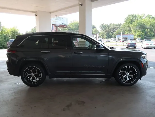 2022 Jeep Grand Cherokee Summit Reserve - Photo 9