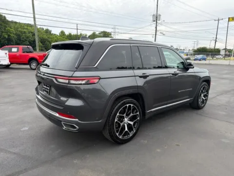 More photos of 2022 Jeep Grand Cherokee Summit Reserve at Brandon Reeves Auto World, NC