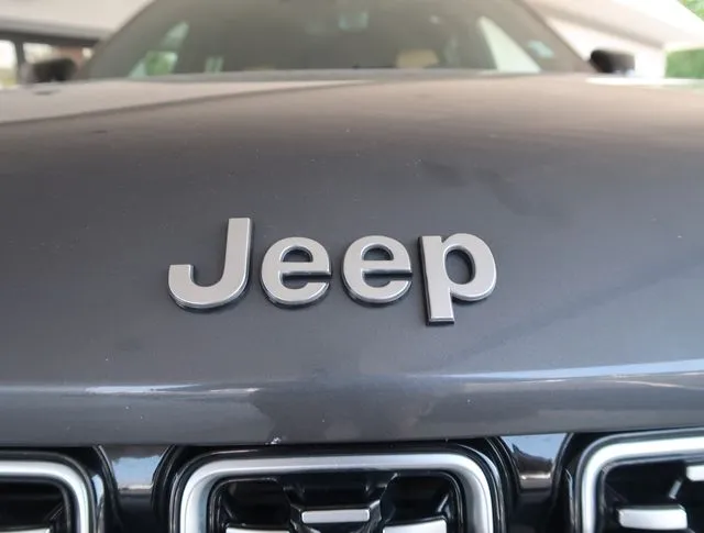2022 Jeep Grand Cherokee Summit Reserve - Photo 49