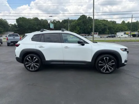 More photos of 2024 Mazda CX-50 2.5 Turbo at Brandon Reeves Auto World, NC