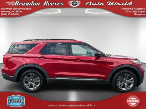 More photos of 2021 Ford Explorer XLT at Brandon Reeves Auto World, NC