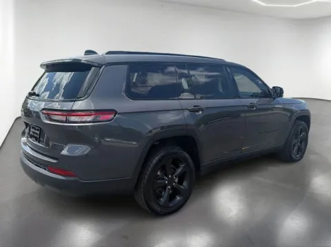More photos of 2021 Jeep Grand Cherokee L Altitude at Brandon Reeves Auto World, NC