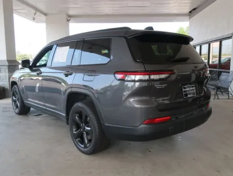 More photos of 2021 Jeep Grand Cherokee L Altitude at Brandon Reeves Auto World, NC