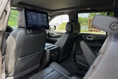 More photos of 2021 Chevrolet Tahoe High Country at Brandon Reeves Auto World, NC