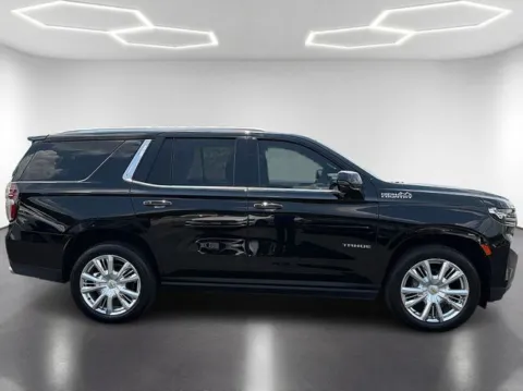 More photos of 2021 Chevrolet Tahoe High Country at Brandon Reeves Auto World, NC