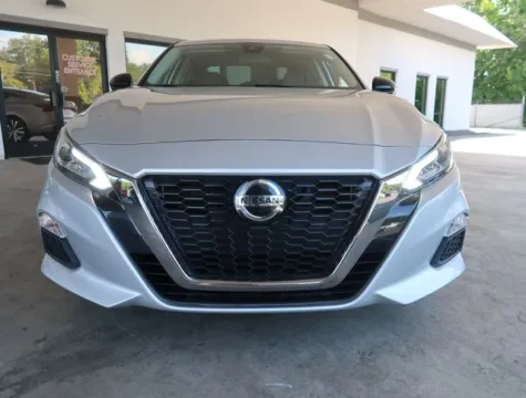 Photos of 2020 Nissan Altima 2.5 SR for sale in Monroe, NC at Brandon Reeves Auto World