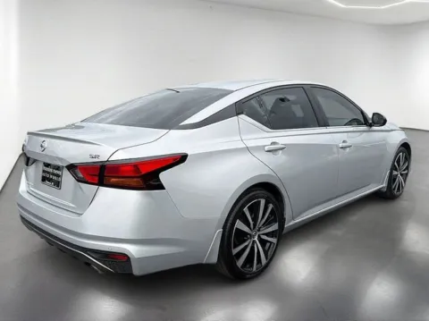 More photos of 2020 Nissan Altima 2.5 SR at Brandon Reeves Auto World, NC