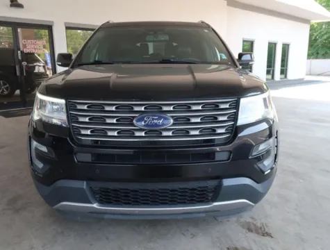Photos of 2017 Ford Explorer XLT for sale in Monroe, NC at Brandon Reeves Auto World
