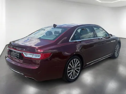 More photos of 2019 Lincoln Continental Select at Brandon Reeves Auto World, NC