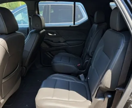 More photos of 2023 Chevrolet Traverse LT Leather at Brandon Reeves Auto World, NC