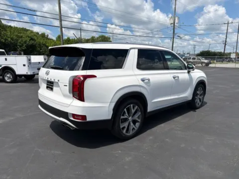 More photos of 2022 Hyundai Palisade SEL at Brandon Reeves Auto World, NC