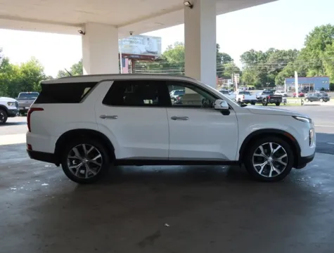 More photos of 2022 Hyundai Palisade SEL at Brandon Reeves Auto World, NC