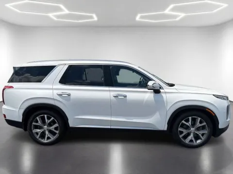 More photos of 2022 Hyundai Palisade SEL at Brandon Reeves Auto World, NC