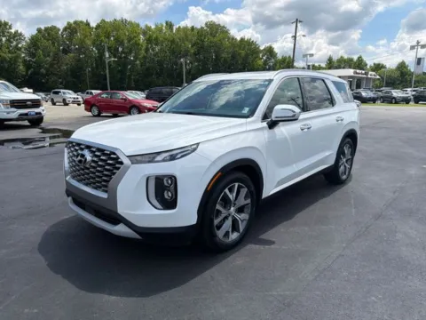 Photos of 2022 Hyundai Palisade SEL for sale in Monroe, NC at Brandon Reeves Auto World