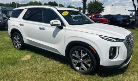 Photos of 2022 Hyundai Palisade SEL for sale in Monroe, NC at Brandon Reeves Auto World