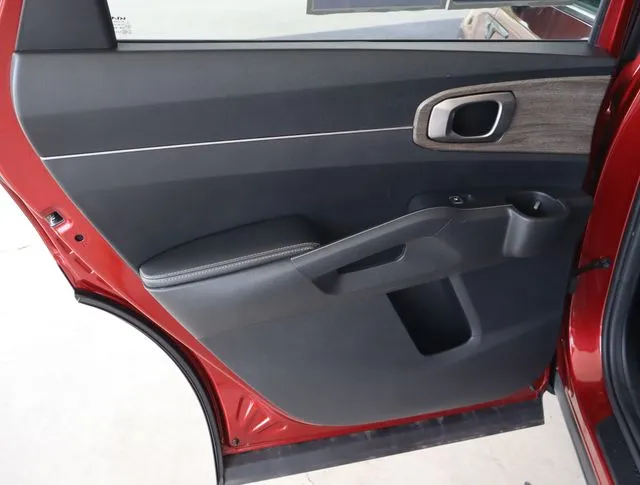 2022 Kia Sorento X-Line S - Photo 43
