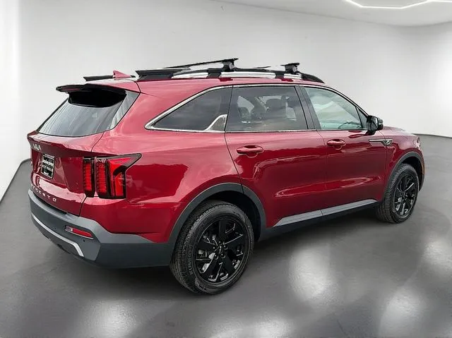 2022 Kia Sorento X-Line S - Photo 5
