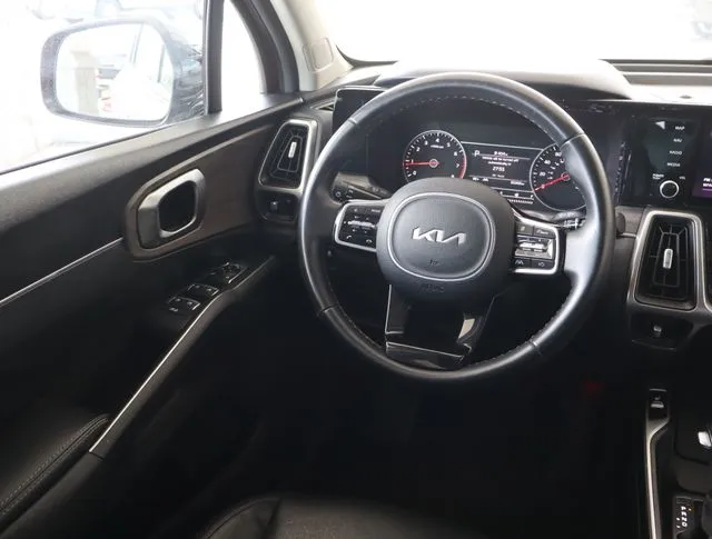 2022 Kia Sorento X-Line S - Photo 22