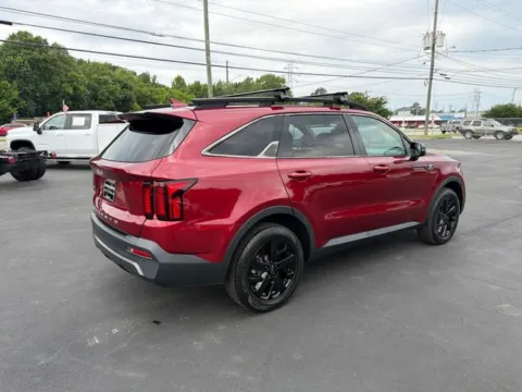 More photos of 2022 Kia Sorento S at Brandon Reeves Auto World, NC