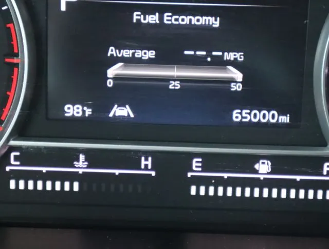 2022 Kia Sorento X-Line S - Photo 32
