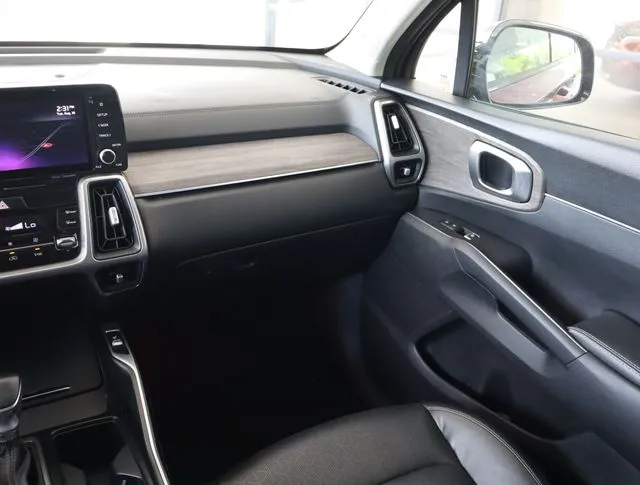 2022 Kia Sorento X-Line S - Photo 21