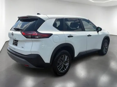 More photos of 2023 Nissan Rogue S at Brandon Reeves Auto World, NC