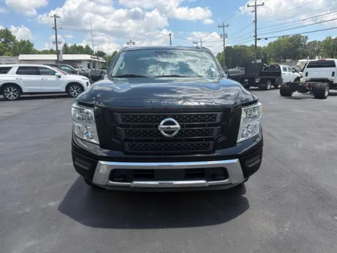 Photos of 2021 Nissan Titan SV for sale in Monroe, NC at Brandon Reeves Auto World