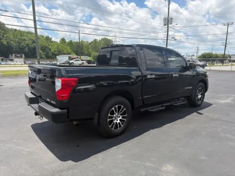 More photos of 2021 Nissan Titan SV at Brandon Reeves Auto World, NC