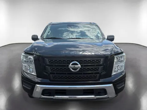Photos of 2021 Nissan Titan SV for sale in Monroe, NC at Brandon Reeves Auto World