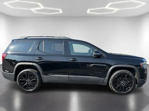 More photos of 2023 GMC Acadia SLE at Brandon Reeves Auto World, NC