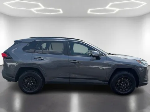 More photos of 2023 Toyota RAV4 XLE at Brandon Reeves Auto World, NC