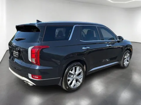 More photos of 2021 Hyundai Palisade Limited at Brandon Reeves Auto World, NC