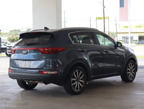 More photos of 2017 Kia Sportage EX at Brandon Reeves Auto World, NC