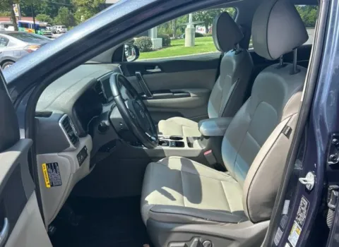 More photos of 2017 Kia Sportage EX at Brandon Reeves Auto World, NC
