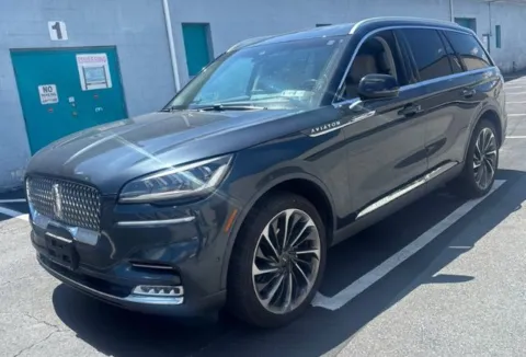 Photos of 2021 Lincoln Aviator Reserve for sale in Monroe, NC at Brandon Reeves Auto World