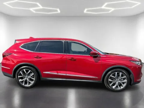 More photos of 2022 Acura MDX Technology at Brandon Reeves Auto World, NC