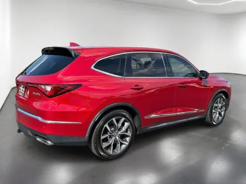 More photos of 2022 Acura MDX Technology at Brandon Reeves Auto World, NC