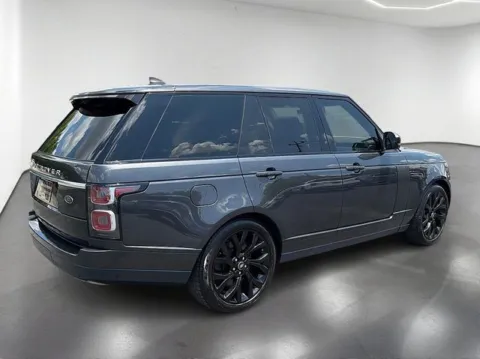More photos of 2019 Land Rover Range Rover 3.0L V6 Supercharged HSE at Brandon Reeves Auto World, NC