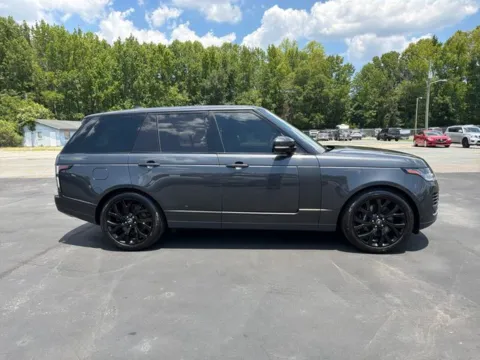 More photos of 2019 Land Rover Range Rover 3.0L V6 Supercharged HSE at Brandon Reeves Auto World, NC