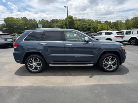 More photos of 2019 Jeep Grand Cherokee Overland at Brandon Reeves Auto World, NC