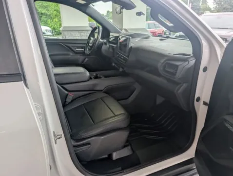 More photos of 2024 Chevrolet Silverado EV Work Truck at Brandon Reeves Auto World, NC
