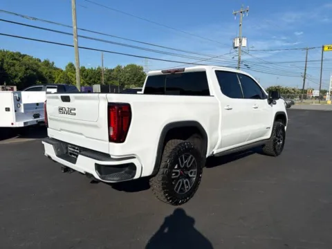 More photos of 2021 GMC Sierra 1500 AT4 at Brandon Reeves Auto World, NC